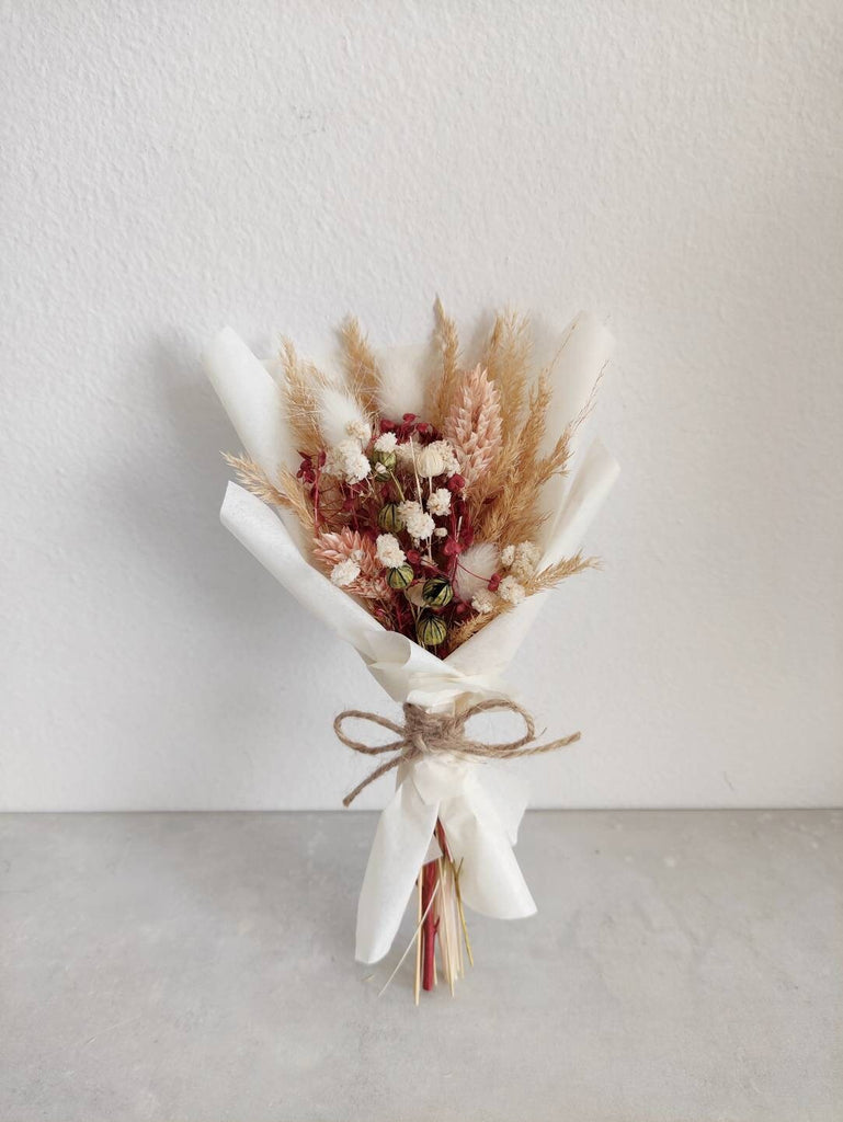 Dried Mini Bouquets l Personalized Miniature Floral Bouquet