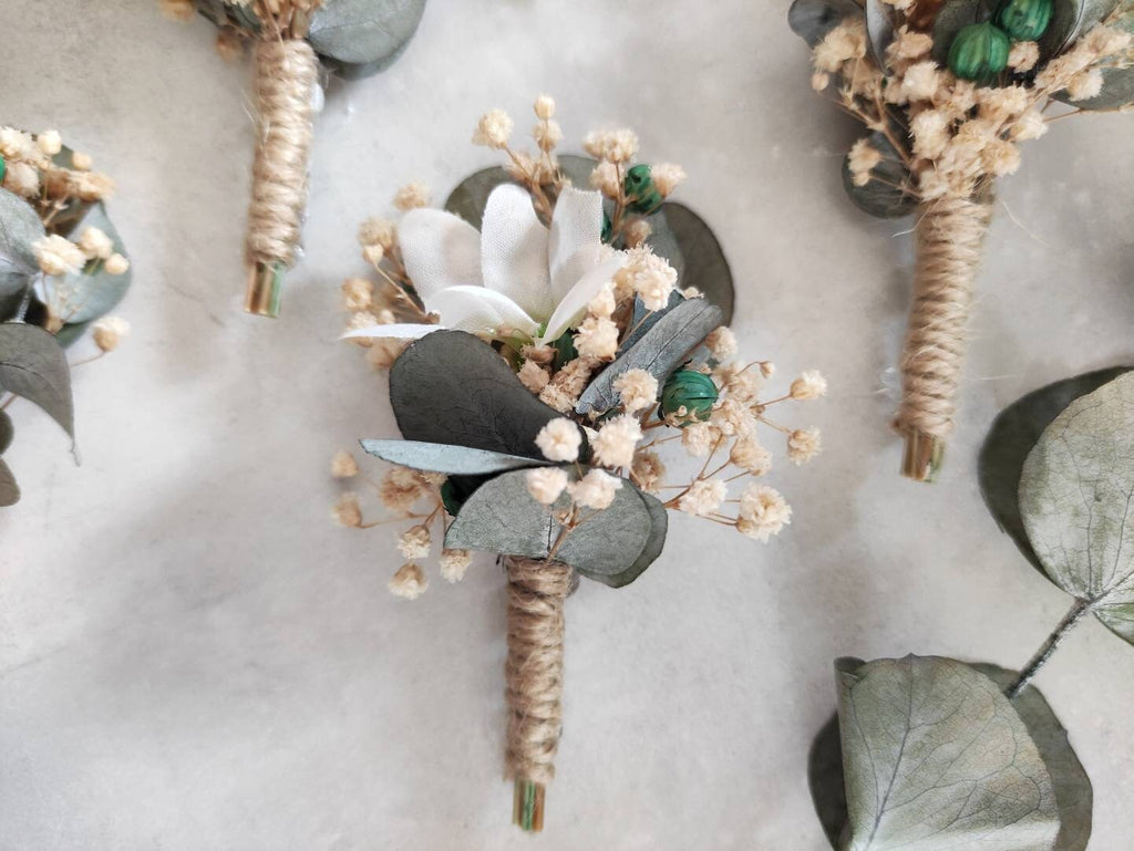 Wedding Boutonniere for Men | Dried Flowers Groomsmen Proposal Box