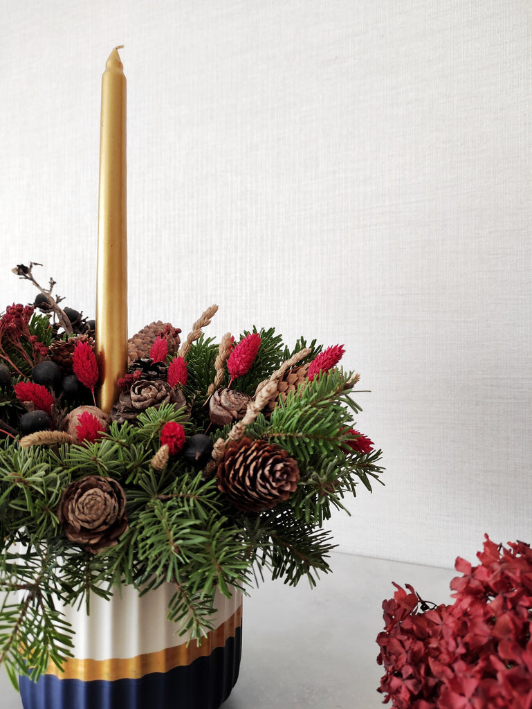 Christmas Table Centerpiece with Candle, Red Christmas Decor, Thanksgiving Flower Vase