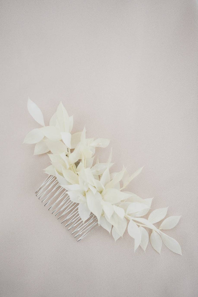 White Flower Hair Comb l Bridal Hair Accessories